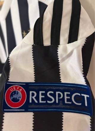 Camiseta Retro Juventus 16/17 Dybala 21 Original
