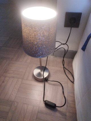 Lámpara de mesita con brillantina