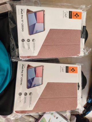 Funda Spigen iPad Pro 11 (2024) Rosa