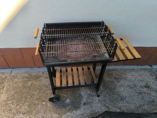 Barbacoa con ruedas
