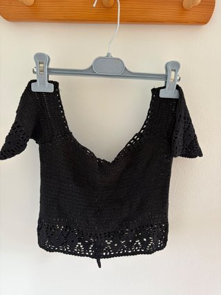 Top Negro de Crochet Pull&Bear