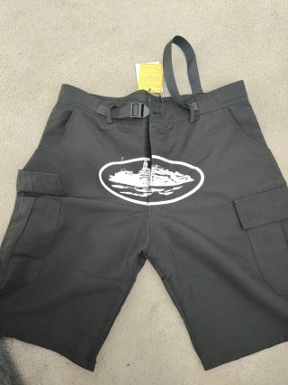 Bermuda Corteiz Negra con Estampado T.L