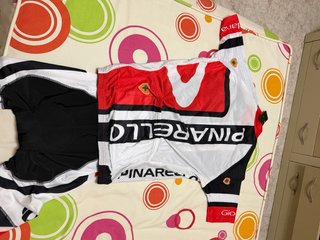 Equipación de Ciclismo Pinarello