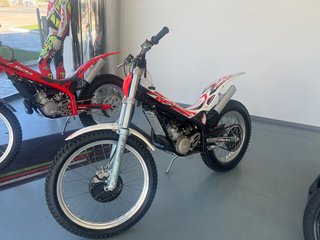 Beta REV 80 Senior Trial