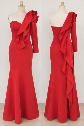 Vestido de fiesta rojo asimétrico