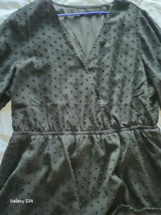 Vestido negro plumetti