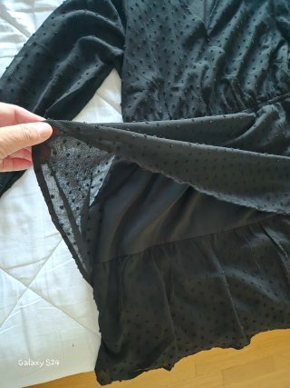 Vestido negro plumetti