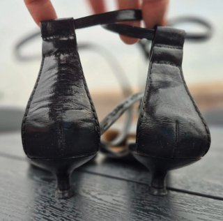 Zapatos de salón negros Zara