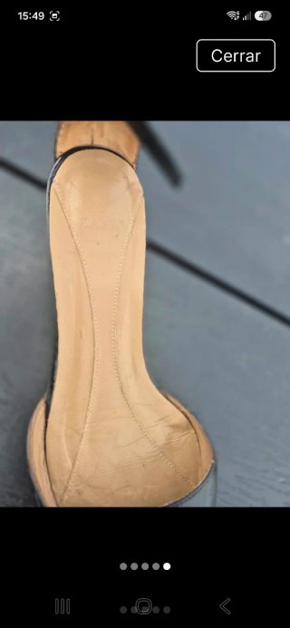 Zapatos de salón negros Zara