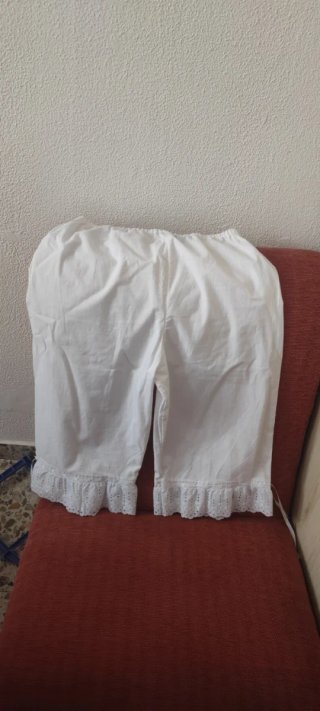 Pololos Baturra Blancos con Encaje