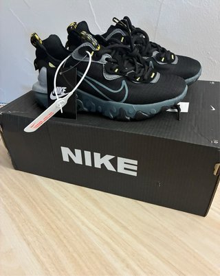 Zapatillas Nike React Vision Negras