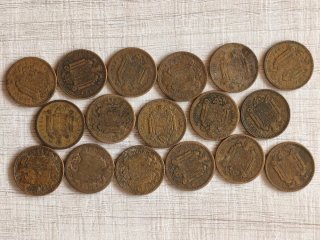 Lote de 17 monedas de 1 peseta de 1944