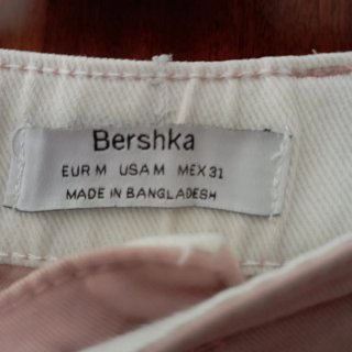 Pantalón Corto Bershka Rojo