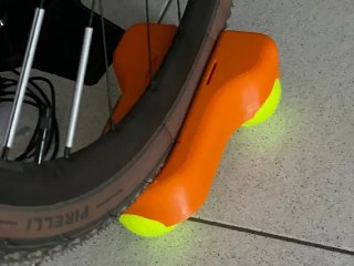 Basculante para Rueda Delantera rodillo Zwift