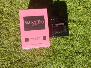Valentino Donna Born In Roma Intense