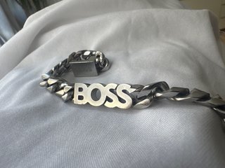 Pulsera BOSS . Acero inoxidable.