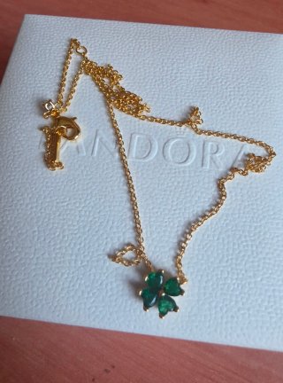 Collar Pandora Charm Trébol verde suerte dorado