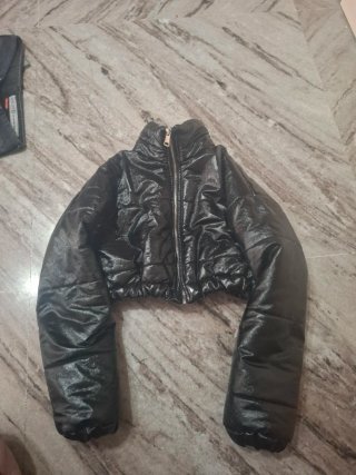 Bomber corto similpelle nero invernale
