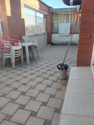 VENDO ÁTICO EN LA PLAZA DE ASAMBLEA DE CATALUÑA
