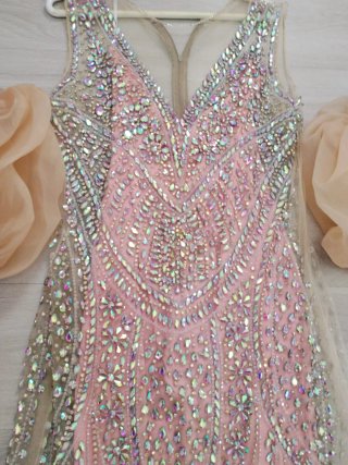 Vestido de fiesta con pedrería