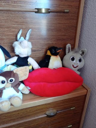 Lote de 8 peluches variados A.