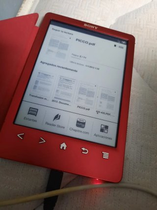 Libro electrónico Sony Rojo