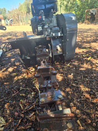 Zanjadora de Gasolina TS 420 L