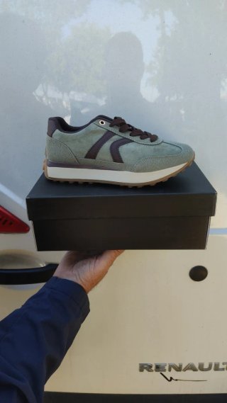 Zapatillas deportivas mujer verde y marrón
