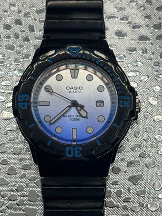 Reloj Casio LRW-200H