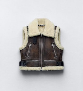Chaleco efecto piel con borreguito Zara