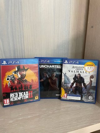 Playstation 4 Edición Plata + 2 Mandos + 3 Juegos