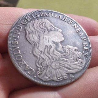 Moneda Ducato Carlos II Nápoles 1684