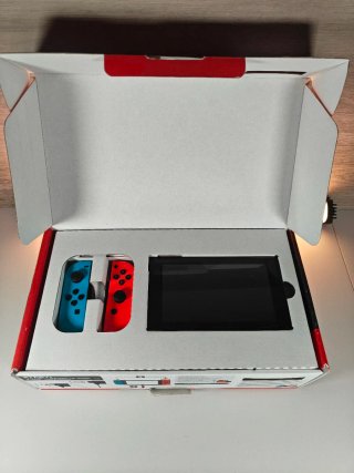 Nintendo Switch con Accesorios