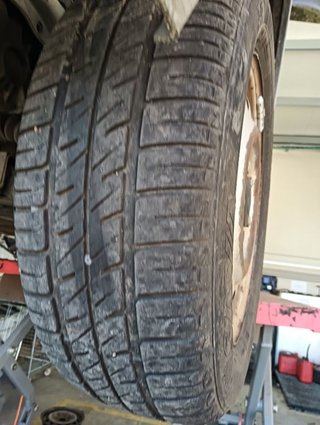 Neumatico Ford Transit Connect (TC7) 1,8 Ltr. -