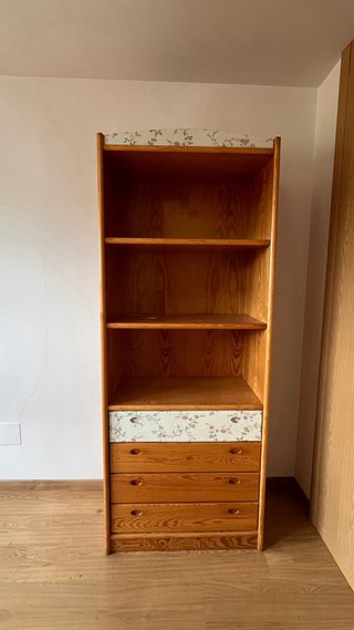 Conjunto de Escritorio, Silla y Estantería