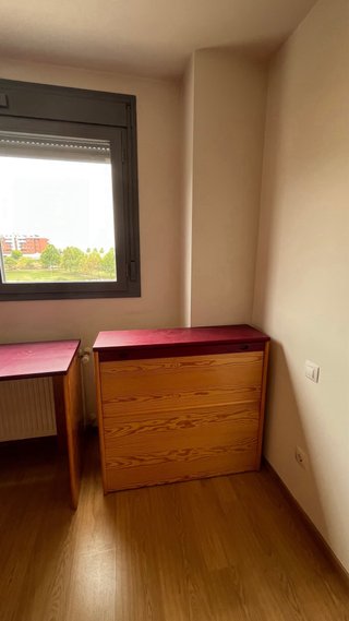 Conjunto de Escritorio, Silla y Estantería