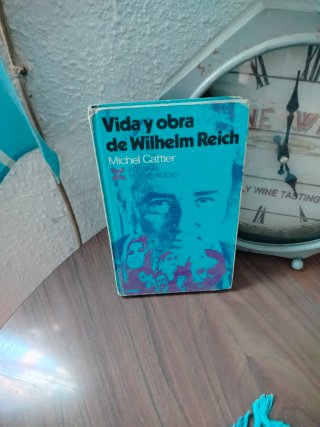 Libro tapa dura,vida y obra de wilhelm reich