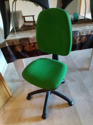 Silla Escritorio giratoria verde (Piqueras Crespo)