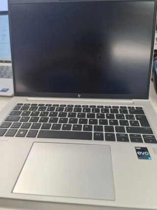 HP EliteBook 840 G10 32GB RAM 512GB SSD
