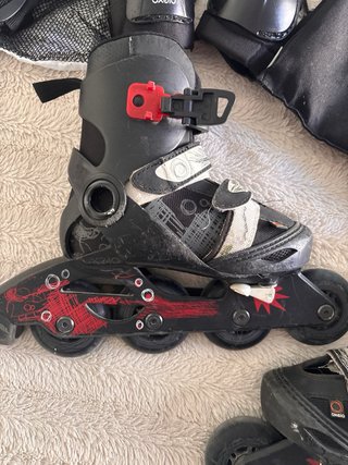 Patines Oxelo 30-32,  protecciones y bolsa