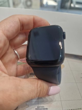 Apple Watch SE 44mm Midnight Aluminium