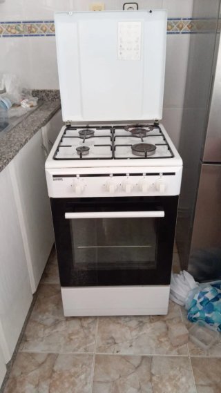 Cocina con Horno Blanca