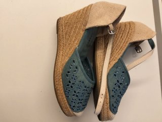 Zapatos de cuña azules