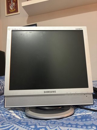 Monitor Samsung SyncMaster 741MP LCD