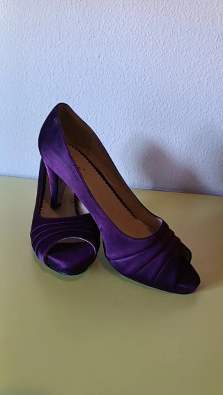 Zapatos de tacón morados talla 40