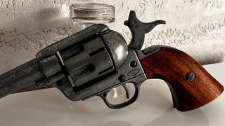 Réplica Colt SAA 1873