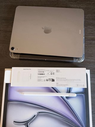 iPad Air M4 gris incluye apple pencil pro