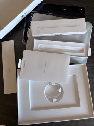 iPad Air M4 gris incluye apple pencil pro