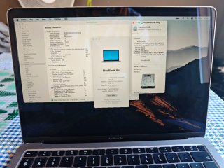 MacBook Air 13 2020 Intel i5 Quad Core 8GB/512GB
