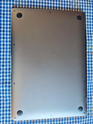 MacBook Air 13 2020 Intel i5 Quad Core 8GB/512GB